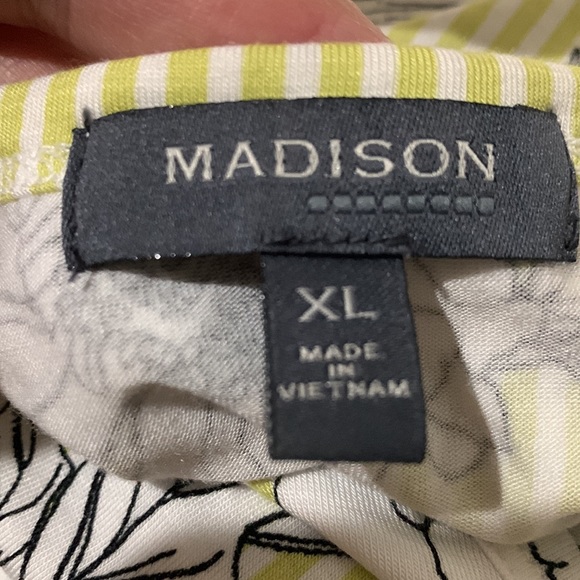 Madison top - Picture 8 of 9